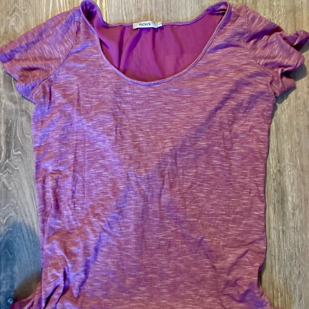 Ricki's Heathered Pink Short Sleeve Tee